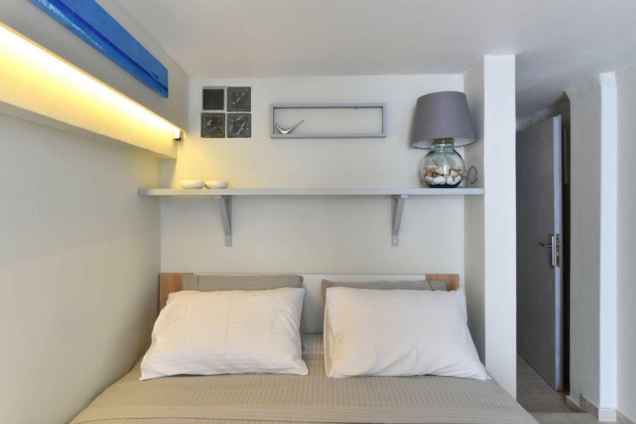 Appartamento Anema1 Studio In The Heart Of Naousa Esterno foto