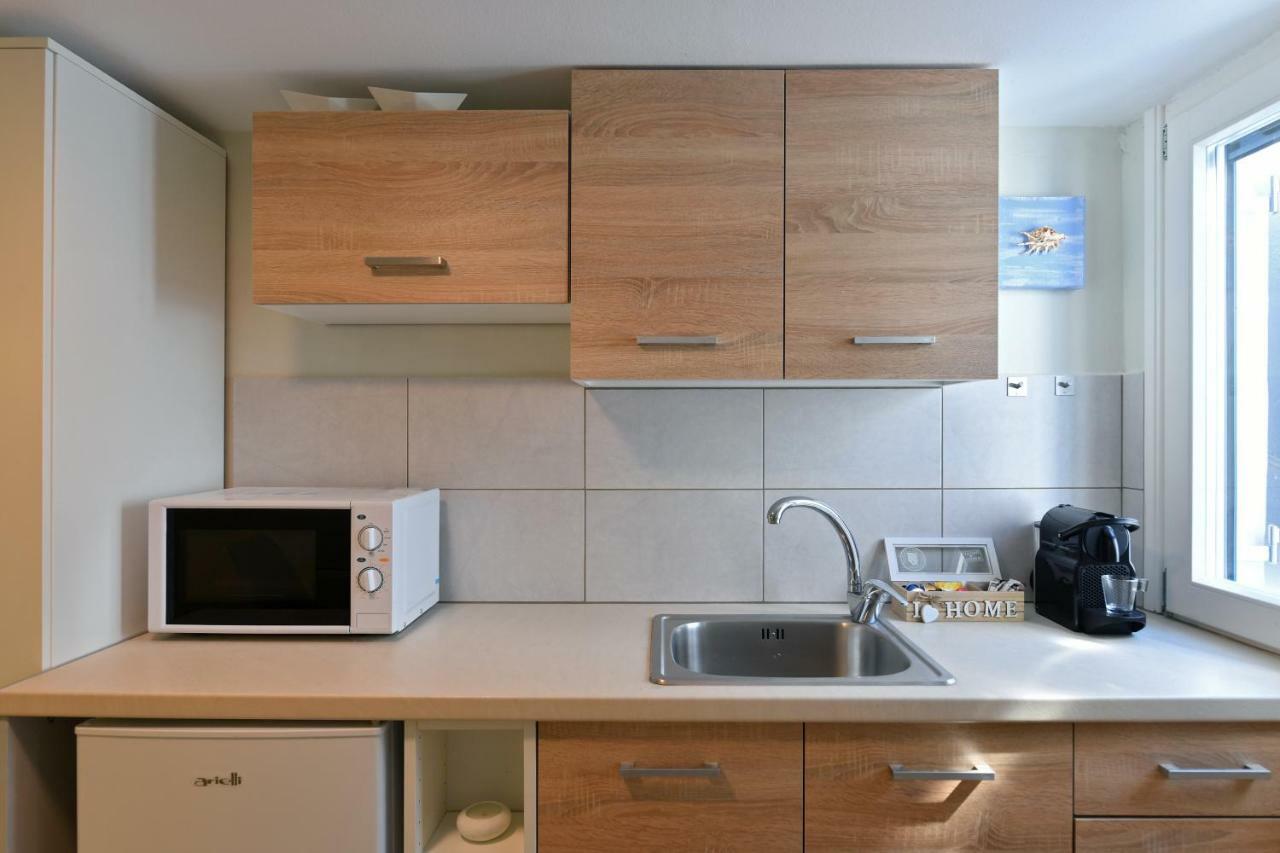 Appartamento Anema1 Studio In The Heart Of Naousa Esterno foto